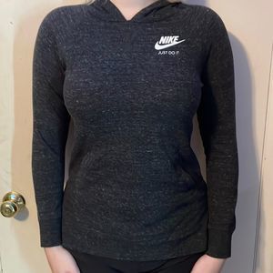 Size XL Thin Nike Hoodie